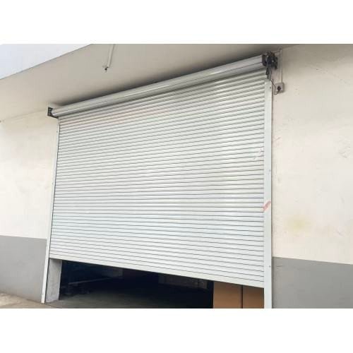 102″ × 102″ Electric Roll-Up Garage Door with Remote Control (8.5FT x 8.5FT) - Image 3